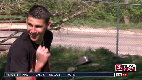 Omaha South golfer keeps the mood light on the course