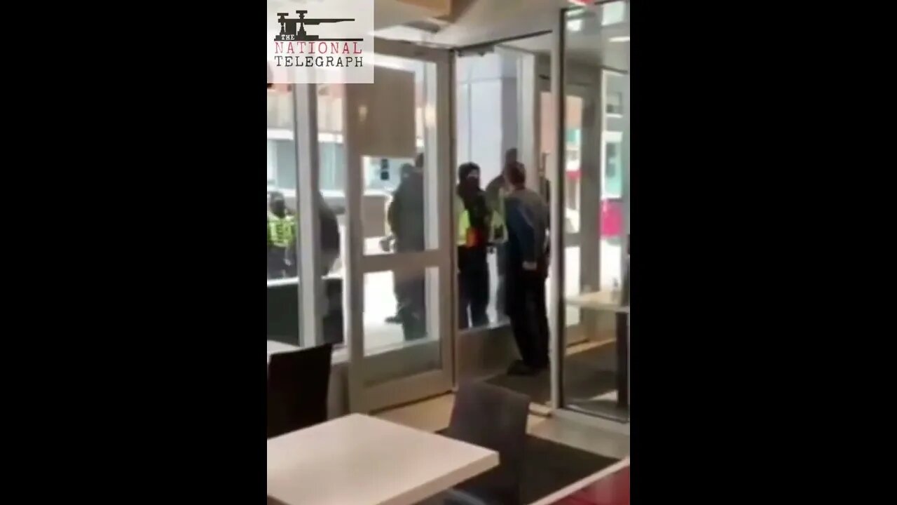 👮 The cop from the eyes 👀 video harrasing iconic cafe Ottawa