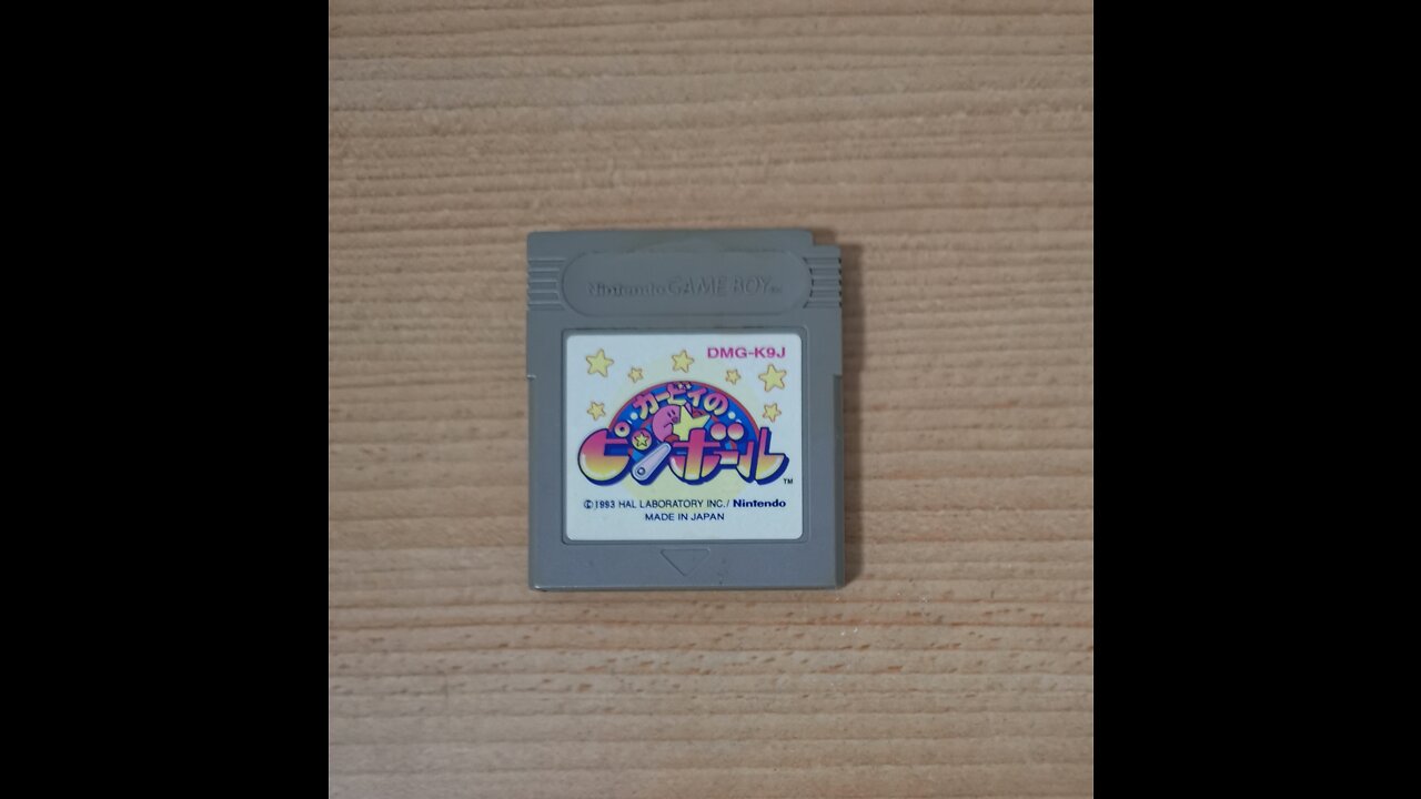 Kirby no Pinball the first of the Kirby’s spinoff games in Green Nintendo Game Boy Pocket