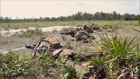U.S. Soldiers Conduct Warfare Maneuver Exercise