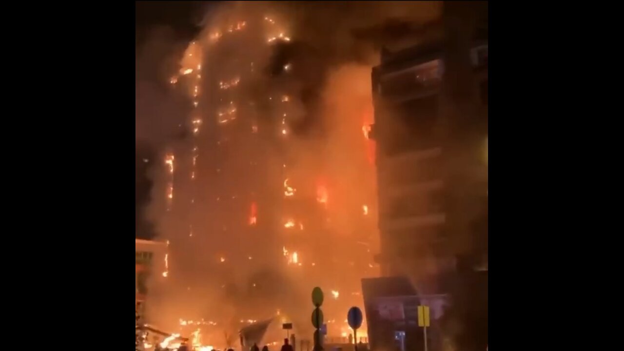 fire in building , Turkey