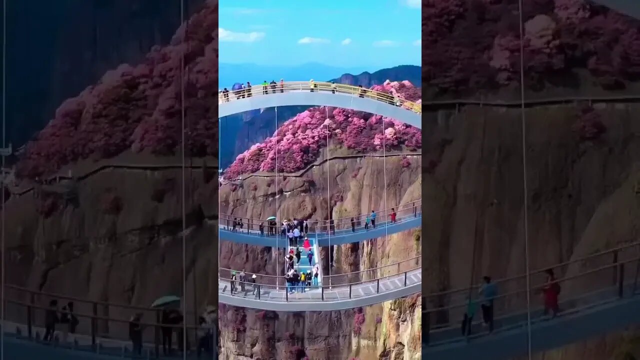 The Surreal Bending ‘Ritu Bridge’in China