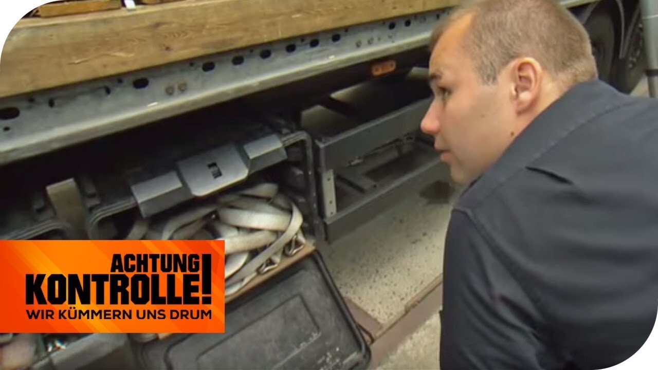 Brummi-Kontrolle_ mit ungesicherter Ladung quer durch Europa! _ Achtung Kontrolle _ kabel eins
