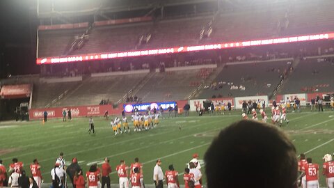 Former UH and Current New England Patriots Marcus Jones returns a kickoff for a Touchdown!