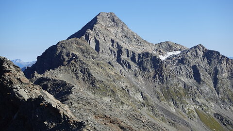 Climbing Pizzo Tambo