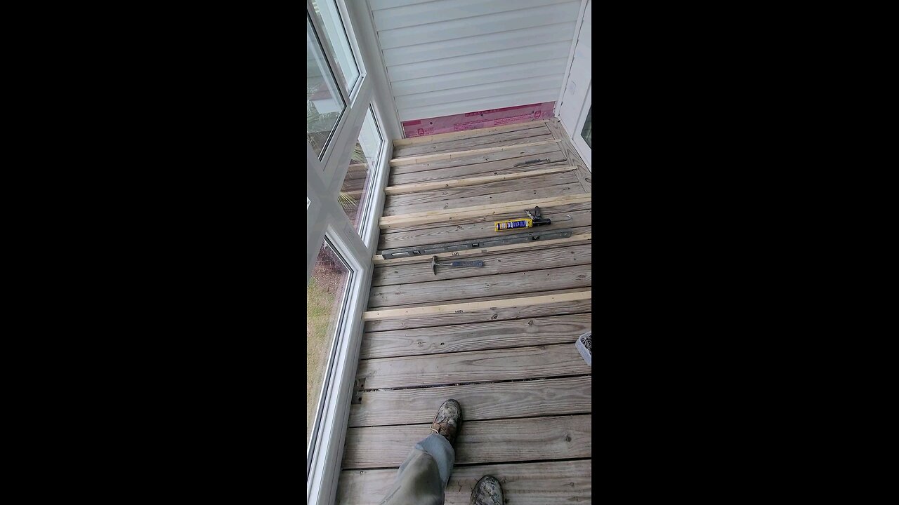 leveling a deck for floor installation 2