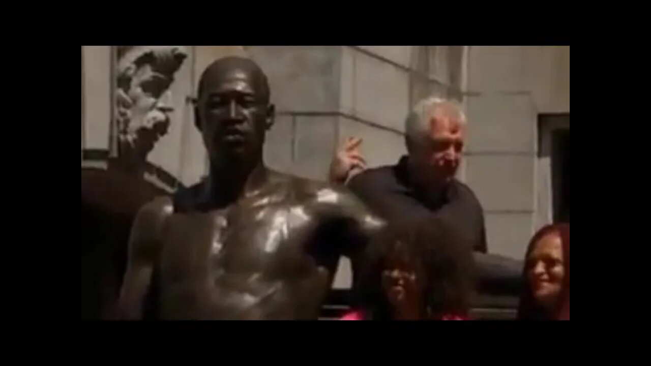 1400lbs of BS In A 700lb Statue