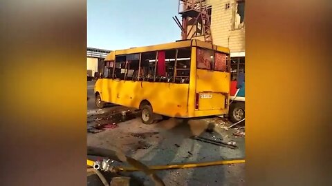 🇺🇦Graphic War18+🔥Ukraine Fire Fighters in Chernihiv Region Rescue 7 Residential Buildings #Shorts