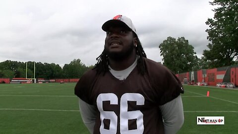 Next Man Up: Browns OL James Hudson learning from the best, getting tips from Joe Thomas