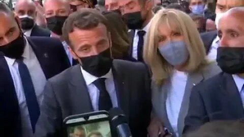 የ Emanuel Macron ጥፊ