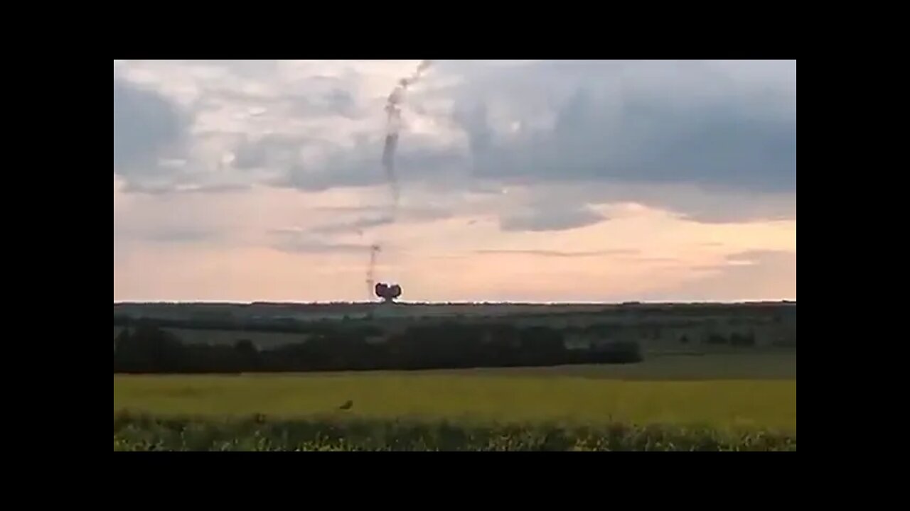 Ukrainian troops shot down a Russian aircraft!