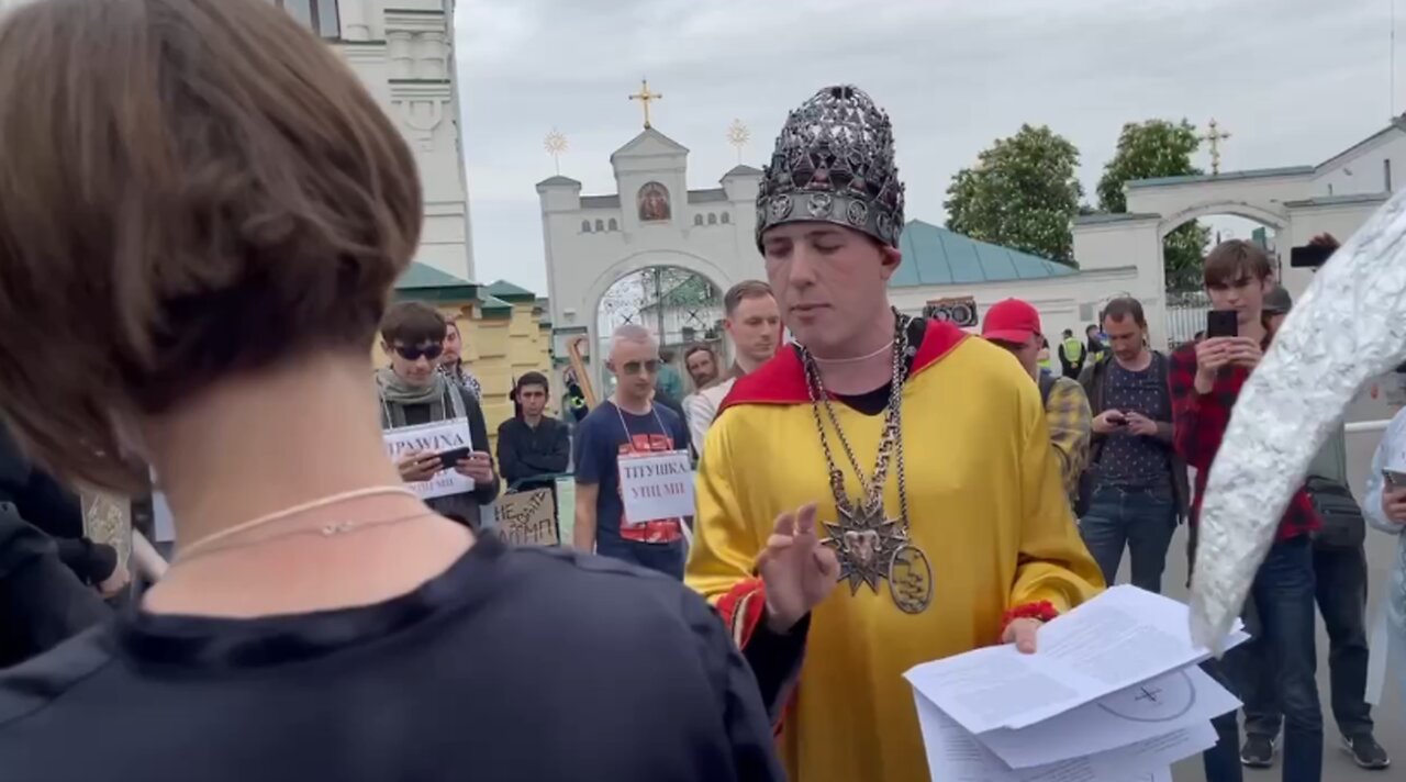 Ukrainian satanists continue their desecration of the Kiev-Pechersk Lavra