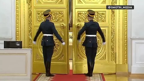 プーチン＆習近平の入場から握手