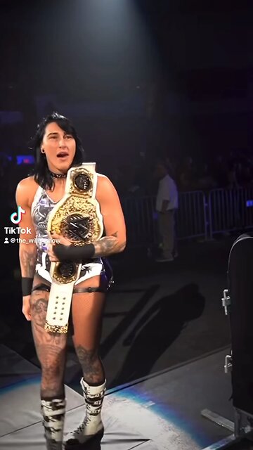 Fan Did Not Expect THIS From Rhea Ripley