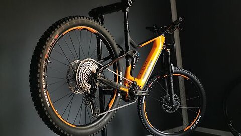 Enduro Full Suspension E-Bike Assembly
