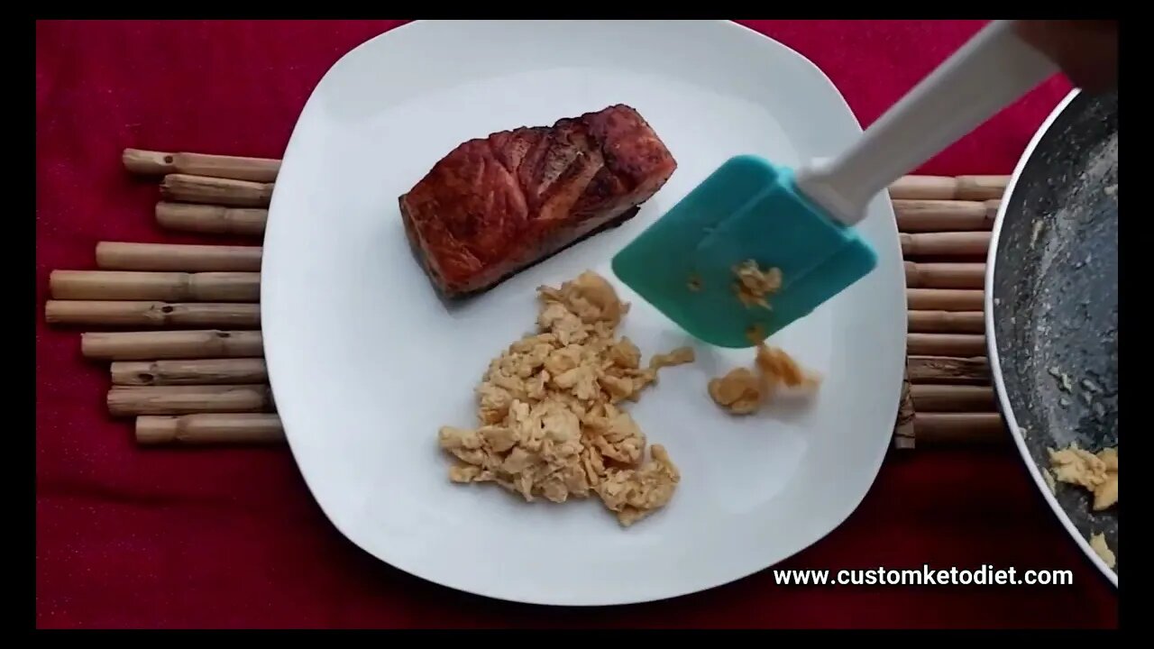 Fried Salmon with Scrambled Egg