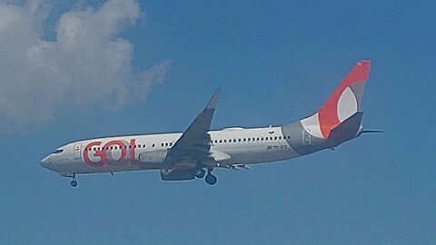 Boeing 737-800 PR-GTE coming from Santarém to Manaus