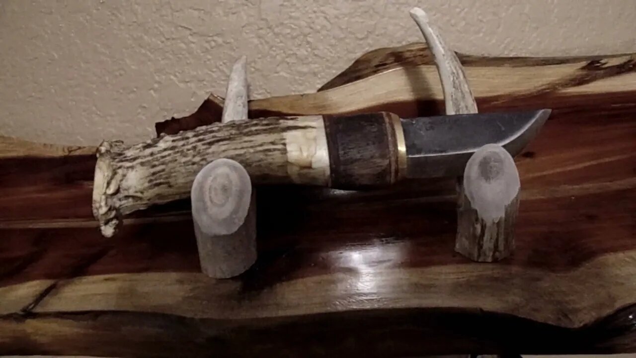 Adding a knife display to the flintlock rack