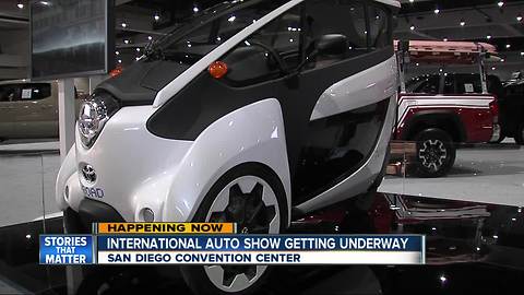 San Diego International Auto Show begins at Convention Center