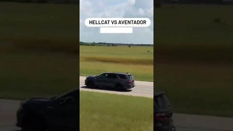 hellcat vs Aventador 🤯🤯 #onepercent_clubb #shorts #lamborghini