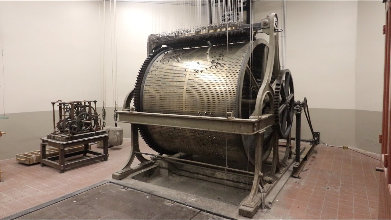 Belfry of Ghent: Music Cylinder in Motion