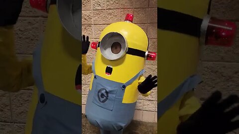 Minion on the Loose | Tampa Comic Con 4k #shorts