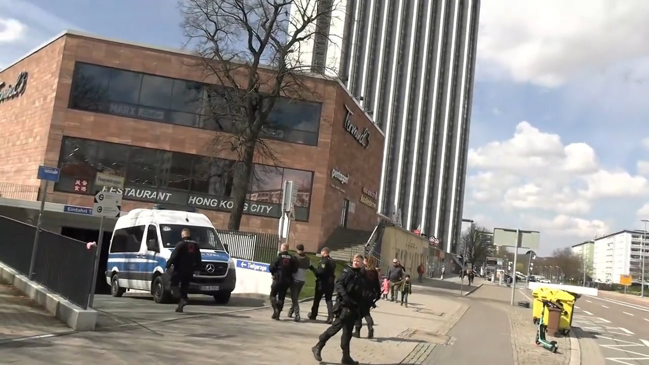 Speaker arrested after peaceful peace rally Chemnitz 10.4.2023 Germania
