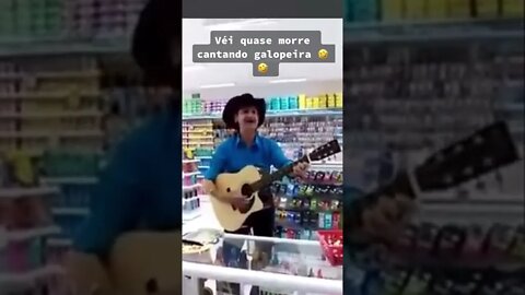 QUASE MORRE CANTANDO #shorts