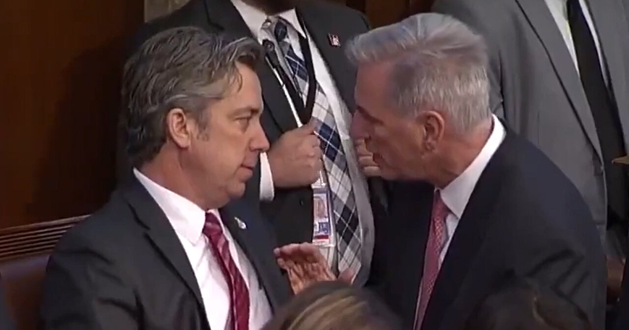 McCarthy Spotted in Heated Discussion With GOP Holdout Amid House Speaker Vote Gridlock