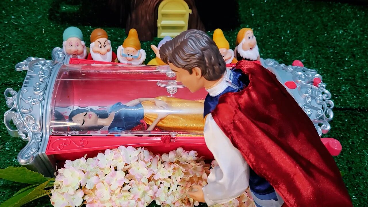 HISTÓRIA da BRANCA DE NEVE e o CAÇADOR feat THE WITCHER