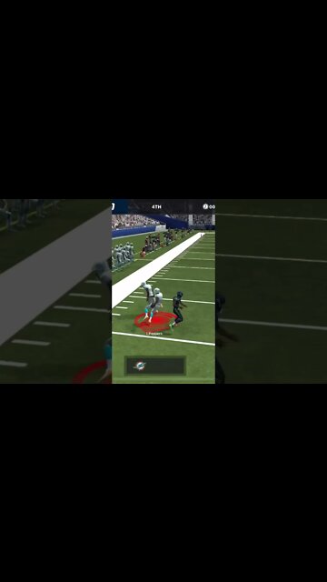 Jabrill Peppers Pass Interception Gameplay - Madden NFL 22 Mobile Football