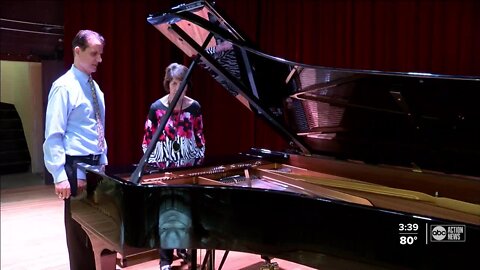 Piano donations bring a boost of new sound to an old South Tampa music venue