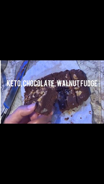 Keto Chocolate Walnut Fudge. How to make chocolate walnut Fudge.