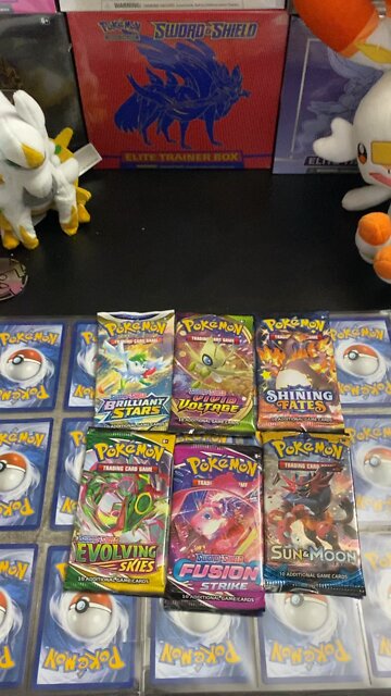 Pokémon Daily Pack Opening!!