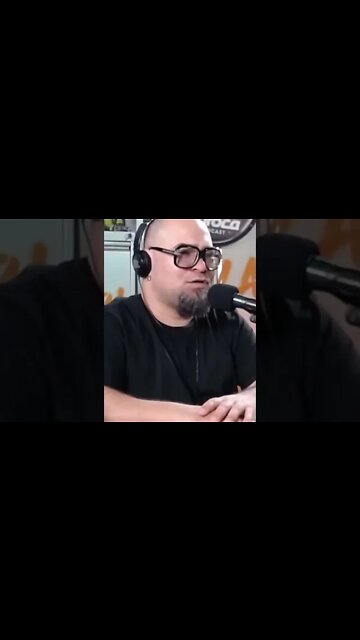 Look nervoso e uma coreografia impecável ! Barbara kelly é show! #barbarakelly #dance #lgbt