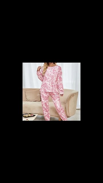 TIE-DYE LONG SLEEVE TOP AND DRAWSTRING JOGGERS LOUNGE SET