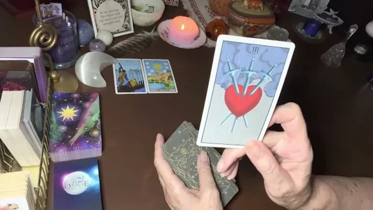 SPIRIT SPEAKS💫MESSAGE FROM YOUR LOVED ONE IN SPIRIT #69 spirit reading with tarot