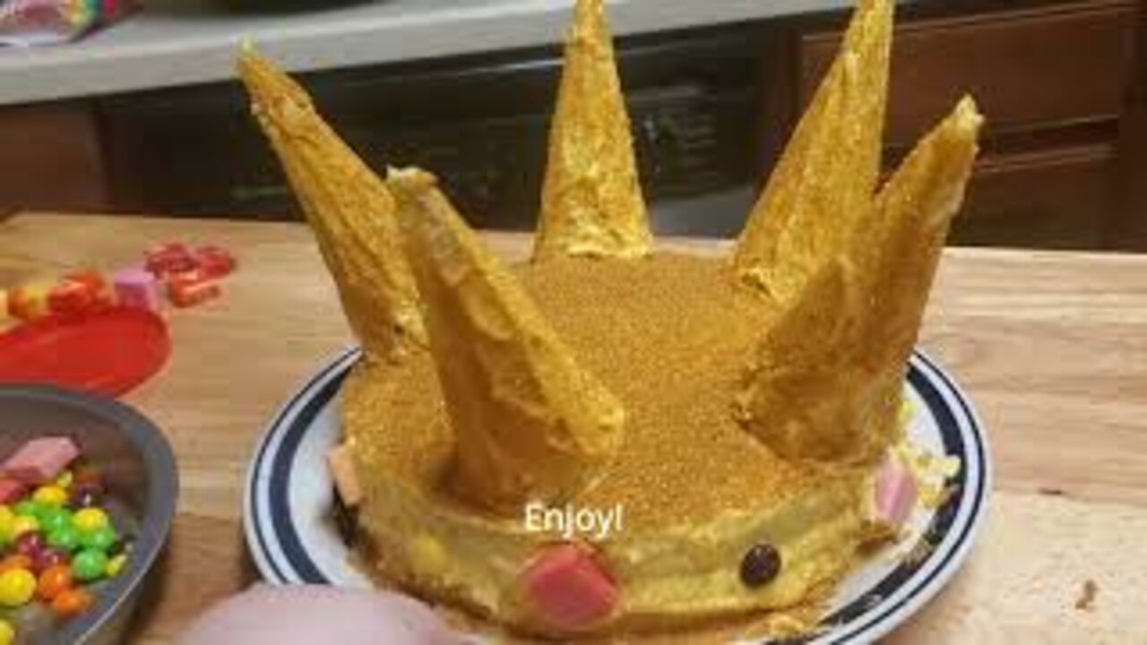 Crown cake