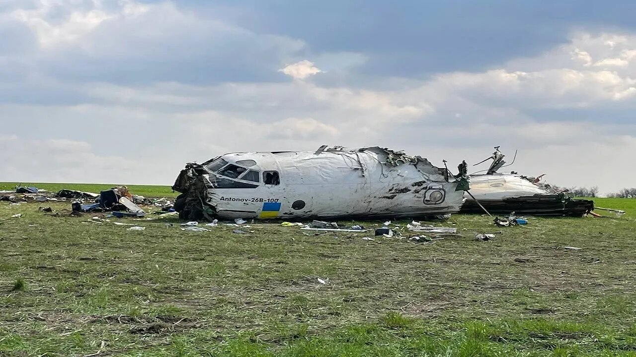 As a result of the crash of the AN-26, one pilot died, two died in the hospital