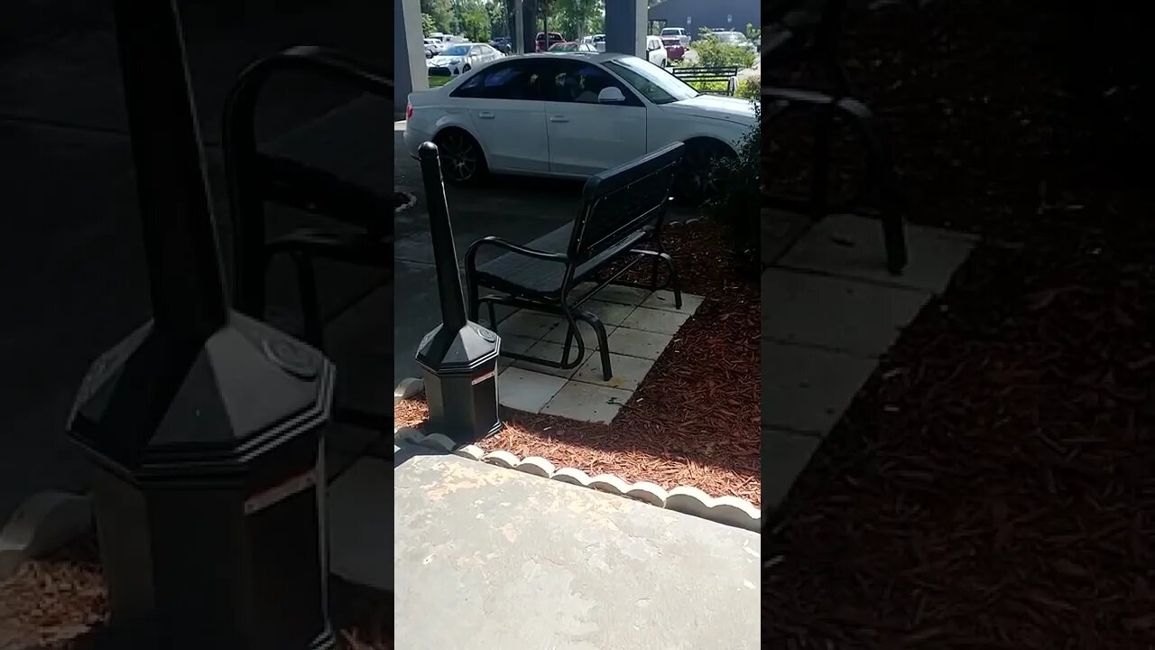 #gangstalker waiting for me as I check out of the hotel.