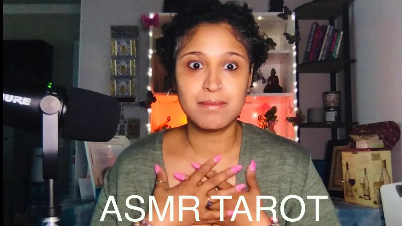 CAPRICORN!! YOUR PAST PERSON IS DETERMINED TO COME FOR YOU. ASMR VERY LOW WHISPERING TAROT