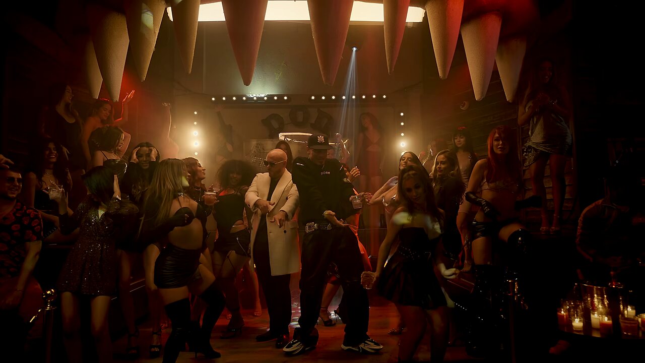 Omar Courtz Me Pone Mal ft. Pitbull Official Video_1440p