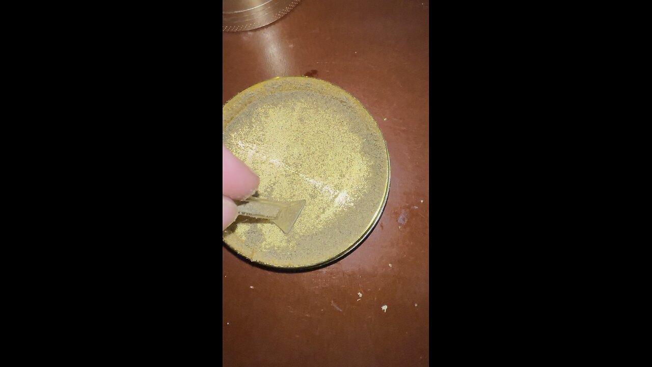 What I do when I start running out on a bowl 😂