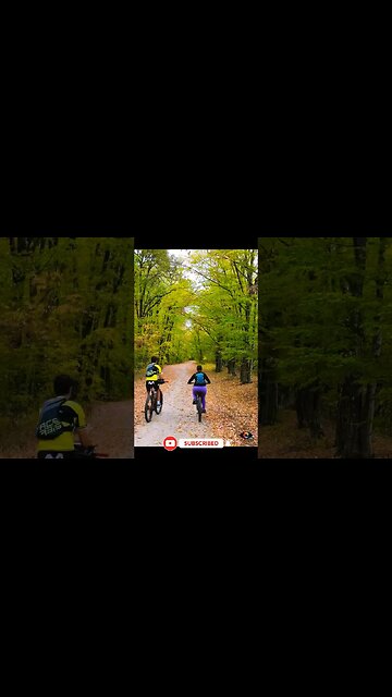 Prin padure #shorts #shortsvideo #cycling