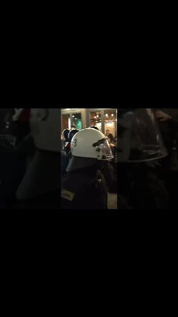 Столкновения левых демонстрантов с полицией в Берлине