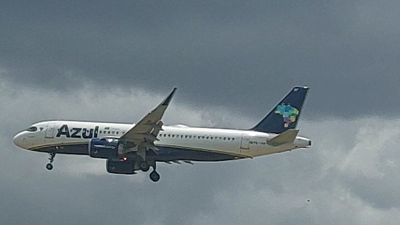 Airbus A320NEO PR-YRF coming from Campinas to Manaus