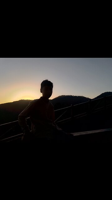 بیایید می خنده کنید