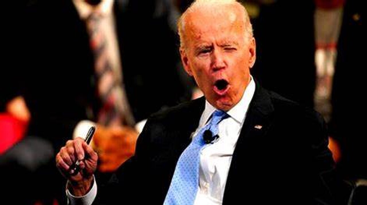 AUDIENCE MEMBER TROLLS JOE BIDEN | American Patriot News