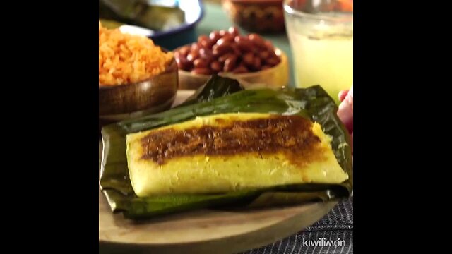 Oaxacan Chicken Mole Tamales