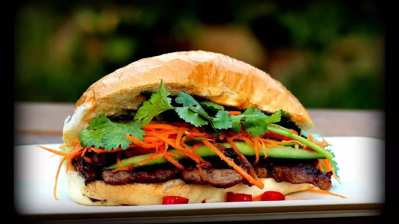 Vietnamese Grilled Pork Chop Sandwich Recipe - Bánh Mì Thịt Nướng